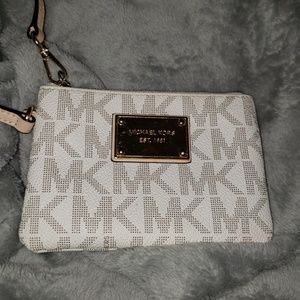 Michael kors coin purse.